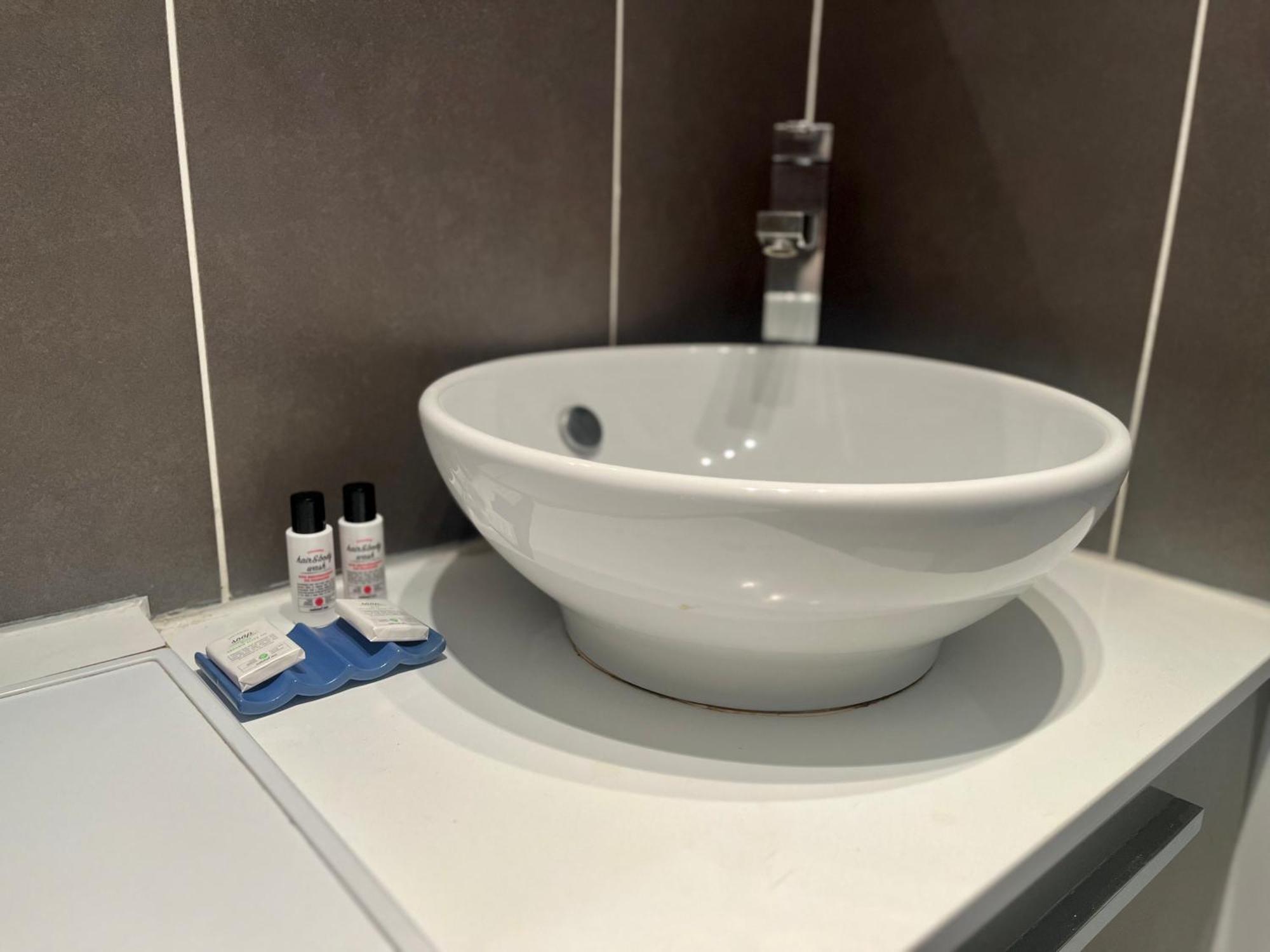 Suite Lavanni Lyon Bagian luar foto